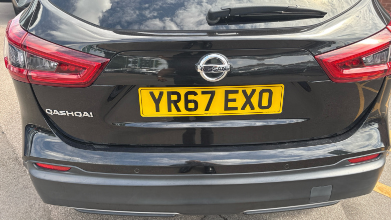 Nissan Qashqai 1.2 DiG-T N-Connecta 5dr Petrol Hatchback